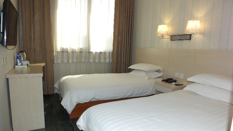 Beijing Fuxing Holiday Hotel Exterior photo